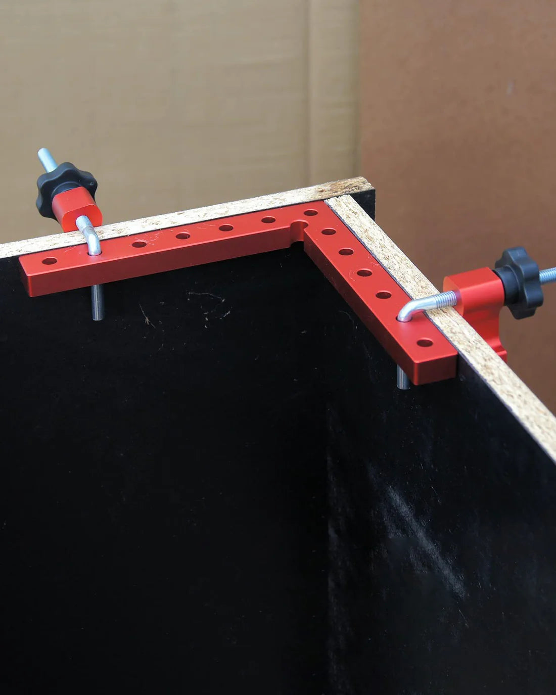 Alpha Yard™ 90º Degree Positioning Clamps